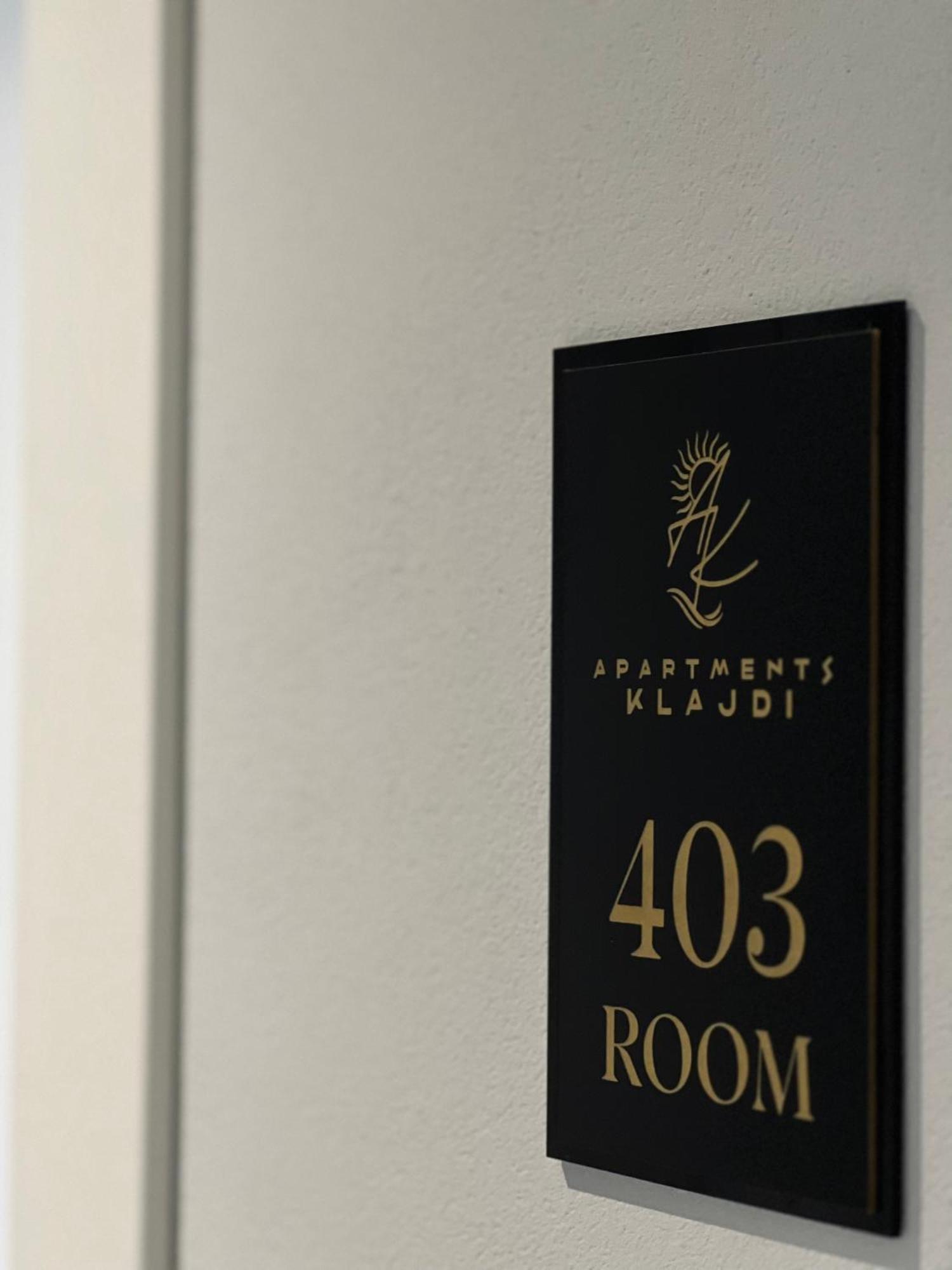 Apartments Klajdi Саранда Экстерьер фото